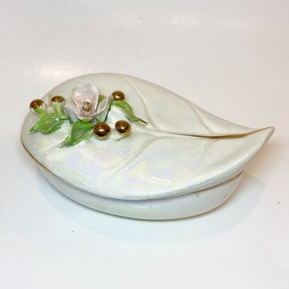 VTG Trinket Treasure Jewelry Ceramic Box with Mother of Pearl Glaze and Flowers - Picture 1 of 8